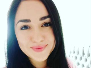 EmilyLatinax - Live porn &amp; sex cam - 18102966