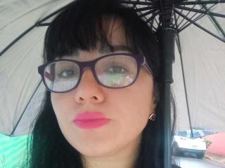 EmilyLatinax - Live porn &amp; sex cam - 18102978