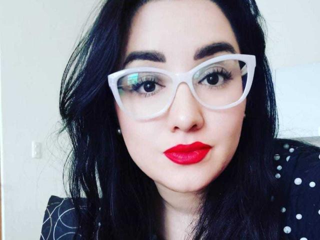 EmilyLatinax - Sexe cam en vivo - 18102994