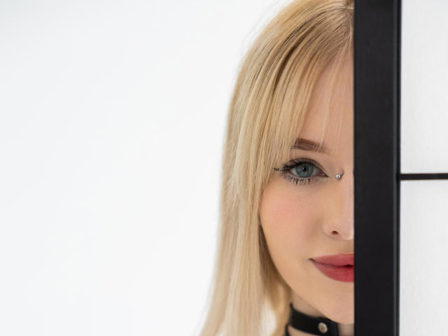 LaneyvilI - Camera khiêu dâm &amp; quyến rũ trực tiếp - 18104738