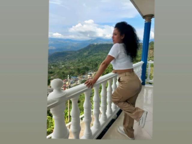 MelaniMouille - Porno na żywo i seks kamera - 18108030