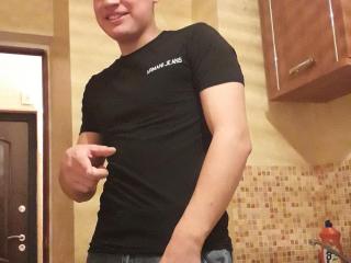 DustinStorm - Live porn &amp; sex cam - 18119258