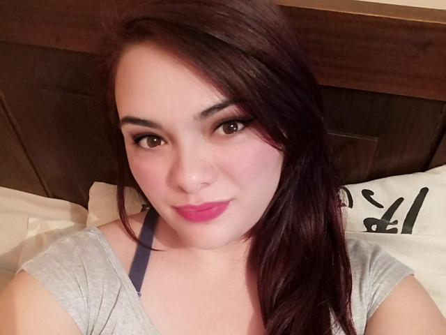katherinLatin - Live porn &amp; sex cam - 18125590
