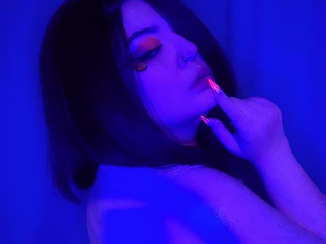 VeronicaLucky - сексуальная веб-камера в реальном времени - 18127822