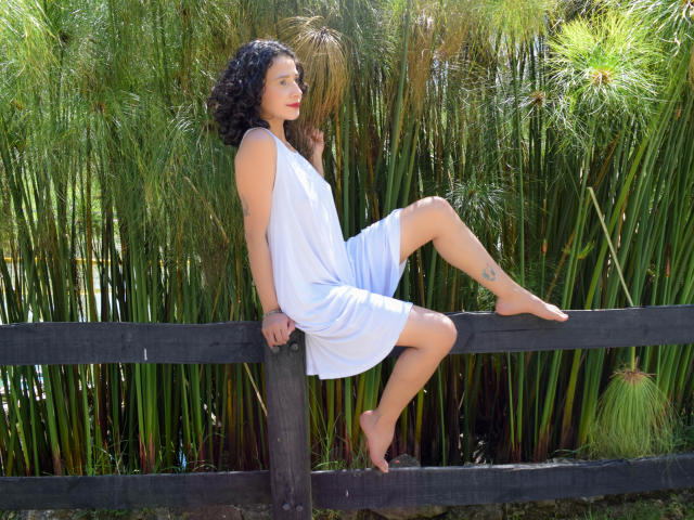 AshlyRogers - Live porno og sexkamera - 18132118