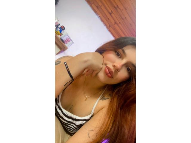 SophiaMarx - Live sex cam - 18132122