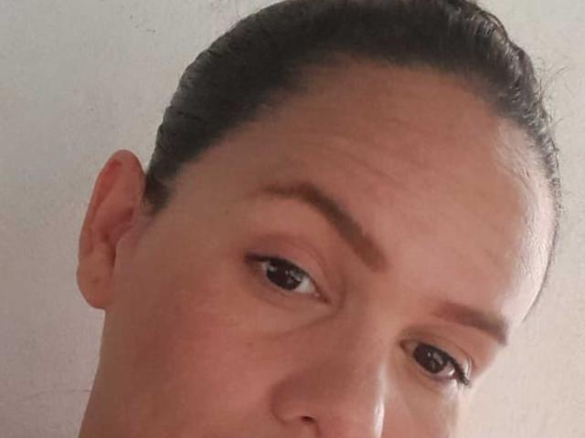 MilfCrazyUnlimit - Live porn &amp; sex cam - 18132926