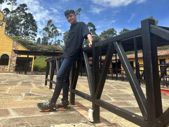 JordanTrinity - Élő pornó és szexkamera - 18132962