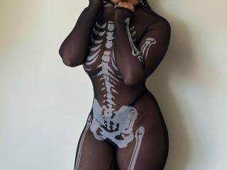 HotLolaXO - Live sex cam - 18133986