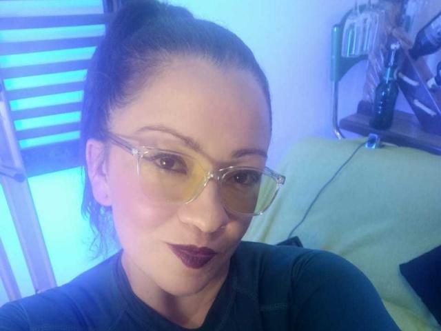 CharloteEzra - Live porn &amp; sex cam - 18138046