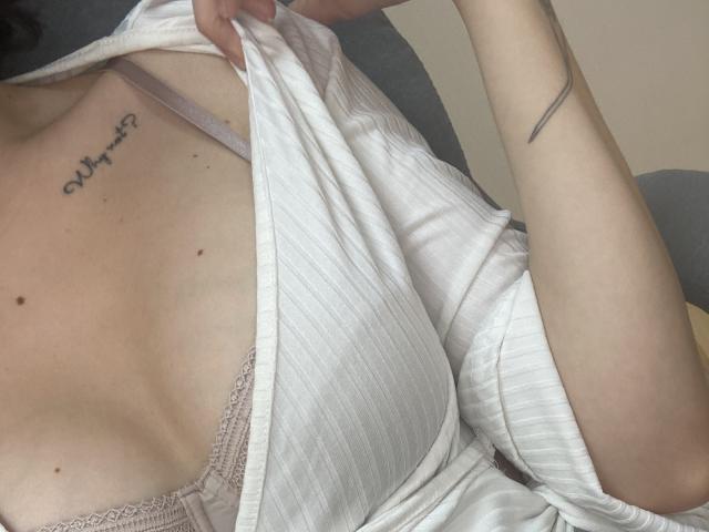 ImAmelie - Live porn &amp; sex cam - 18141158