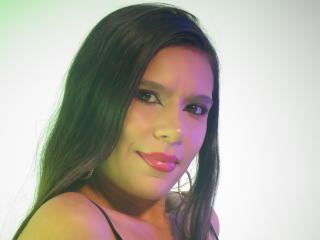 ElianaWM - сексуальная веб-камера в реальном времени - 18142082