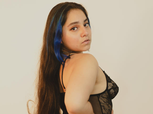 EvaMoretti - Live sex cam - 18145062