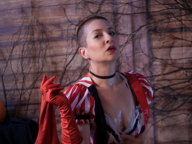 RoxanneTroy - Camera khiêu dâm &amp; quyến rũ trực tiếp - 18147034