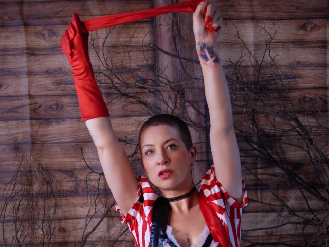 RoxanneTroy - Sexe cam en vivo - 18147050