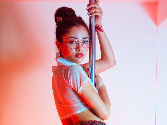 AmberrRosse - Porno na żywo i seks kamera - 18149230