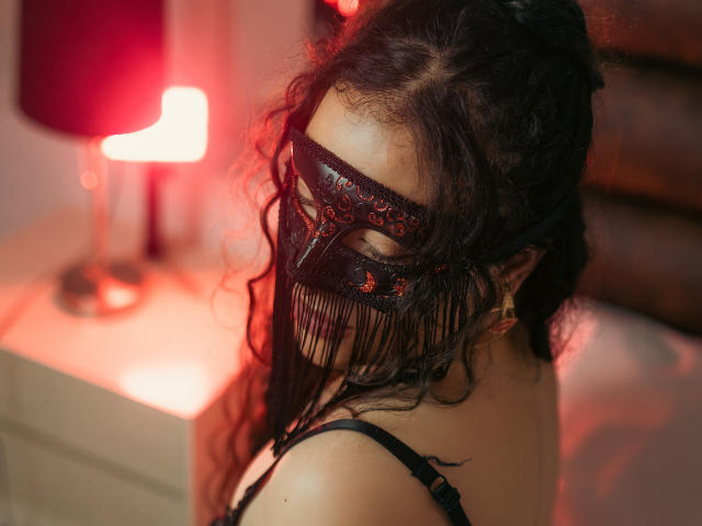 HelaViKy - Live porn &amp; sex cam - 18150706