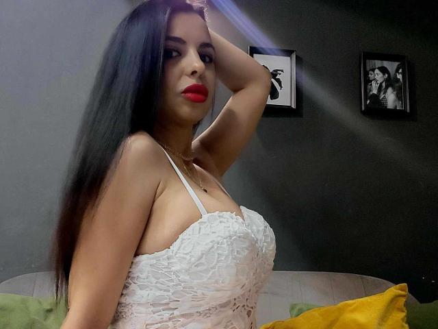 JuliaHaye - Live porn &amp; sex cam - 18153478