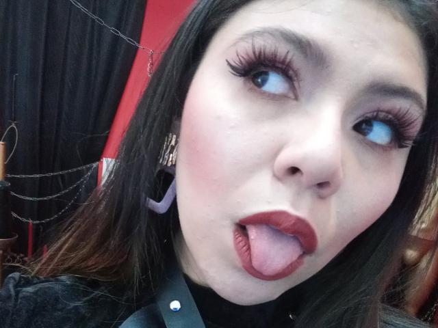 RebeccaSimmons - Live porn &amp; sex cam - 18158258