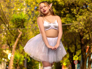 CatalinaFoxiest - Live sex cam - 18159182