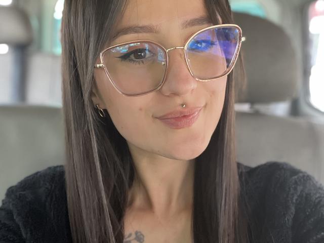 NinaBryon - פורנו בשידור חי ומצלמת סקס - 18161562