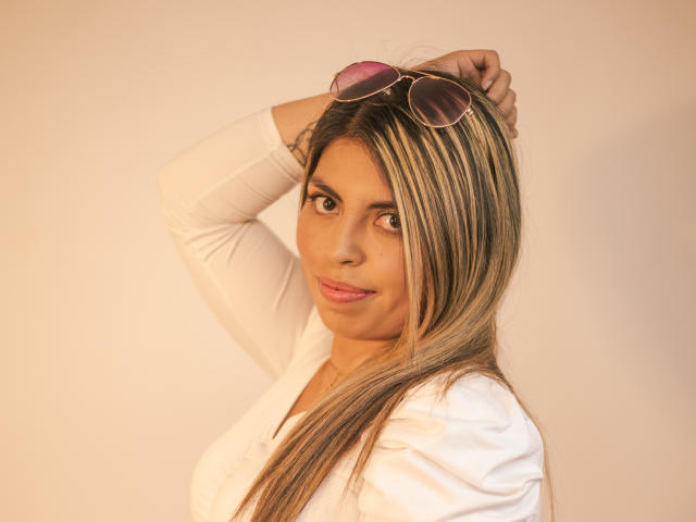 MartiinaSantana - 라이브 포르노 &amp; 섹스 캠 - 18163226