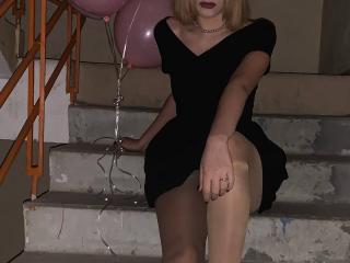 Tserera - сексуальная веб-камера в реальном времени - 18170198