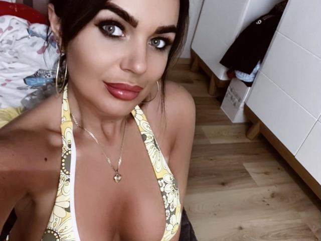 JennyPlay - Porno na żywo i seks kamera - 18172066