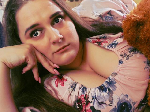 EmilySexyBoobs - Live sexe cam - 18178590