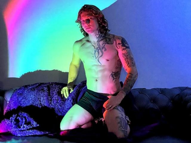 TommyBlue - Live porn &amp; sex cam - 18179182