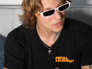 TommyBlue - Live porn &amp; sex cam - 18179626