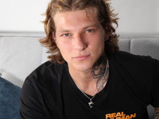 TommyBlue - Live porn &amp; sex cam - 18179630