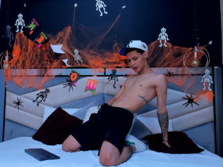 JeanLewis - Sexe cam en vivo - 18181074