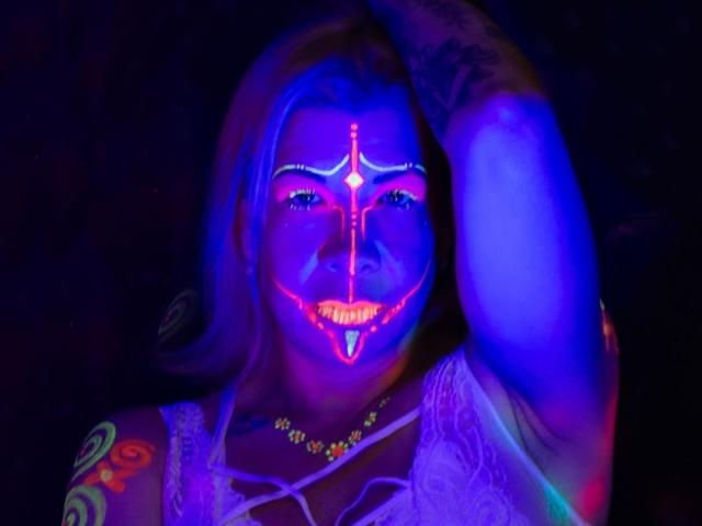 ArtemisaPetrov - Sexe cam en vivo - 18182294