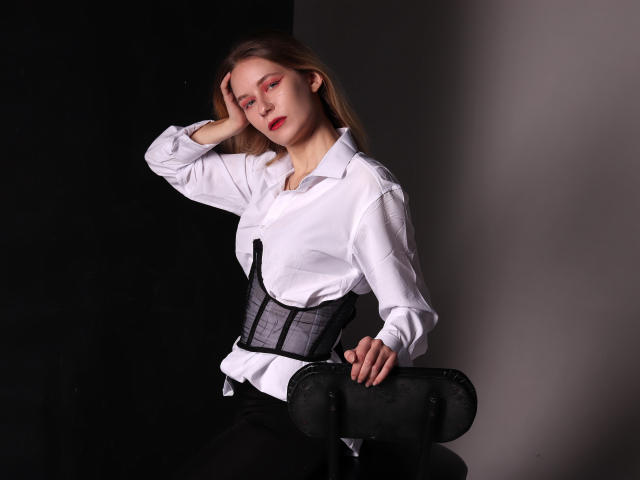 EllieGordon - Live porn &amp; sex cam - 18186878