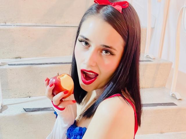 TiffanySilvye - Live porn &amp; sex cam - 18187786