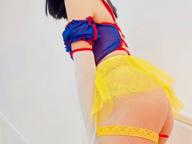 TiffanySilvye - פורנו בשידור חי ומצלמת סקס - 18187802