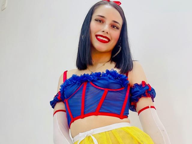 TiffanySilvye - ライブポルノ&amp;セックスカム - 18187806