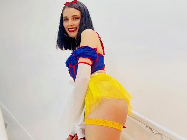 TiffanySilvye - Live porn &amp; sex cam - 18187898