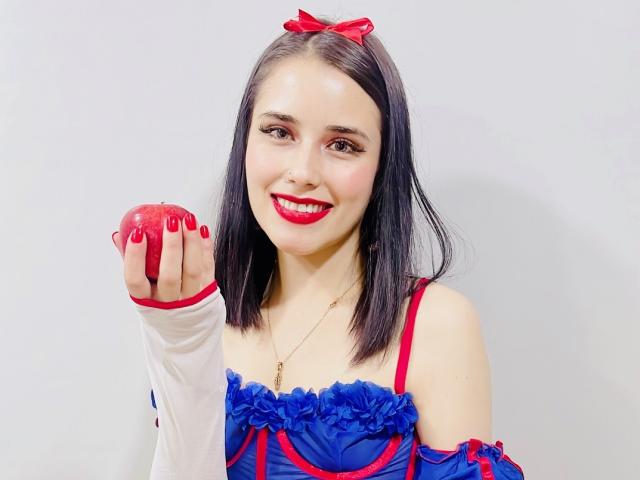 TiffanySilvye - Live sex cam - 18188174