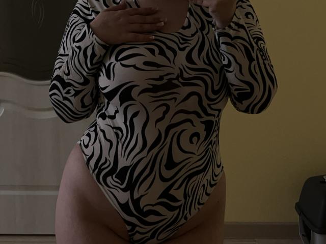 Polinka - Live sex cam - 18189014