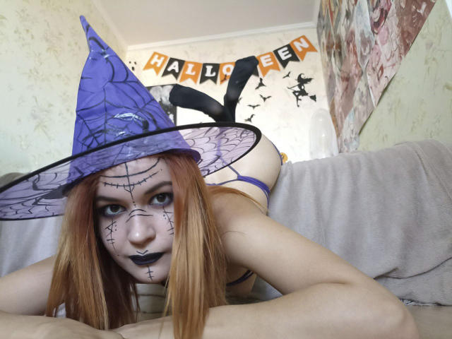 FieryNaomi - Élő pornó és szexkamera - 18189606