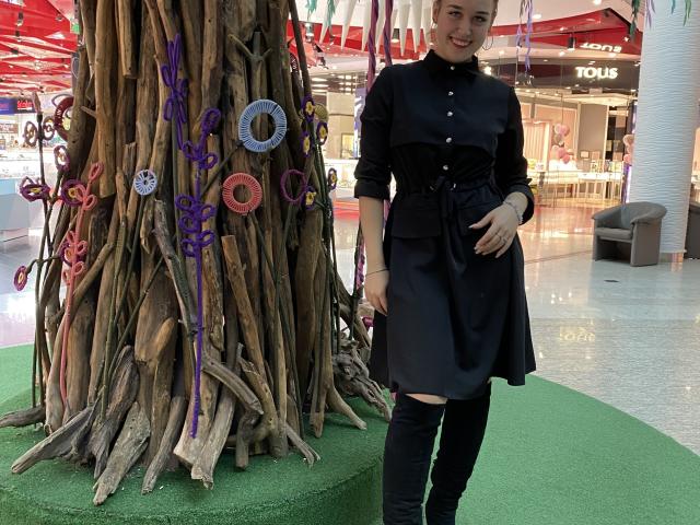 Mallenia - Live sex cam - 18190286