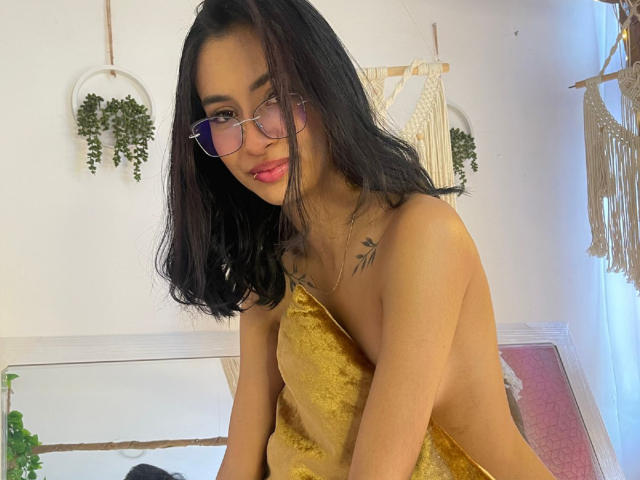 ViolettaBrown - Live porn &amp; sex cam - 18191758