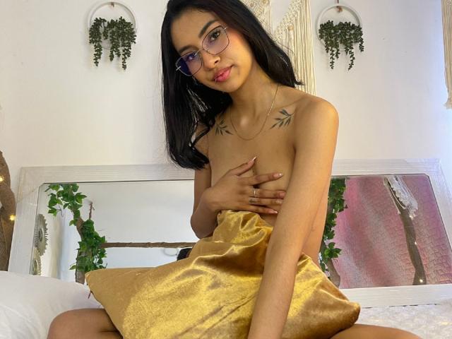 ViolettaBrown - Live porn &amp; sex cam - 18192390