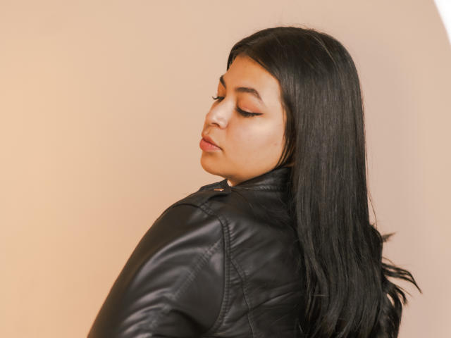 EmilieBrune - Sexe cam en vivo - 18192750