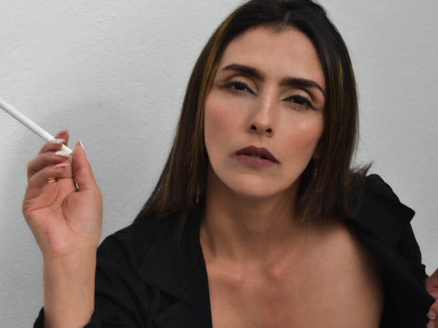 BarbaraWills - פורנו בשידור חי ומצלמת סקס - 18193330