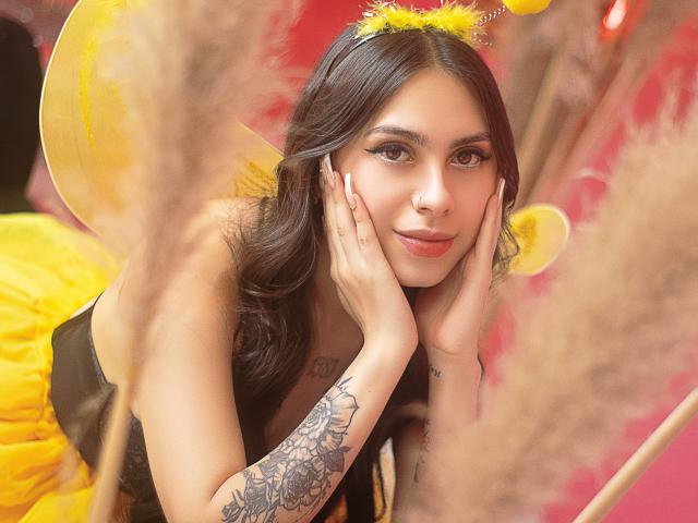 ChanelDeRosee - сексуальная веб-камера в реальном времени - 18194658