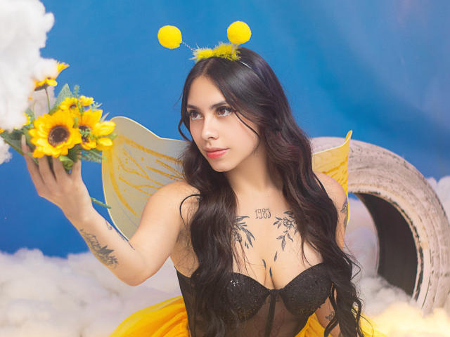 ChanelDeRosee - Sexe cam en vivo - 18194686