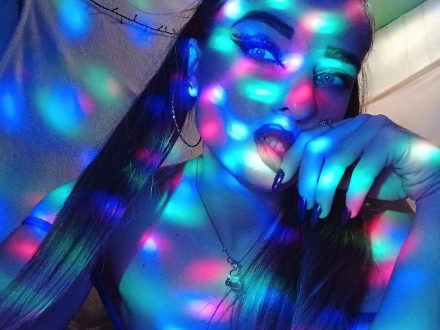 KariMillie - Live porn &amp; sex cam - 18198758